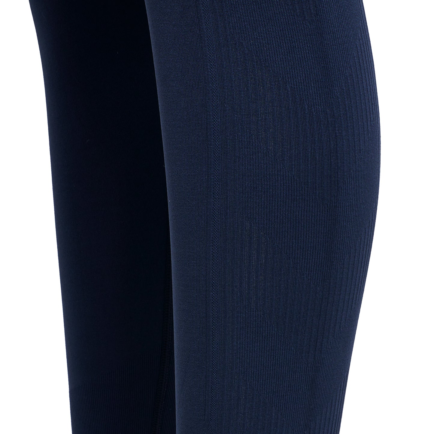 1009-BLACK IRIS
