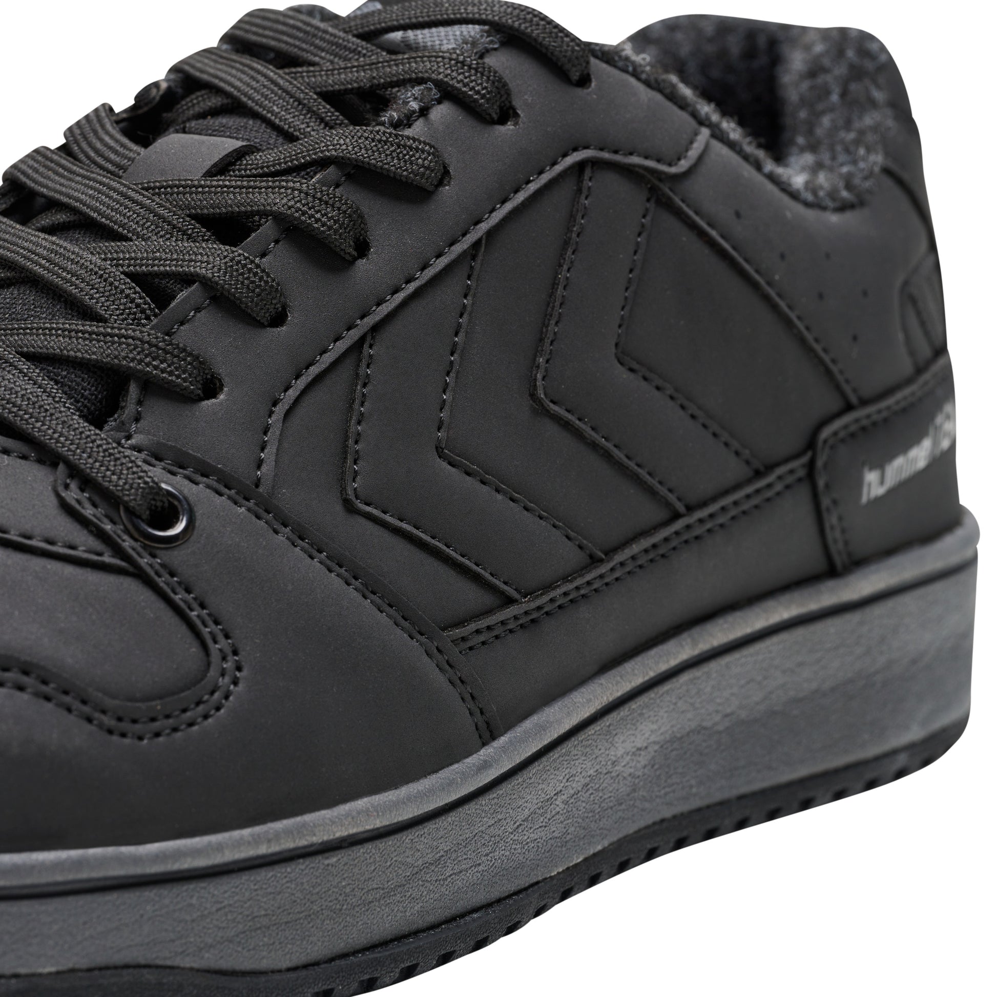 2001-BLACK