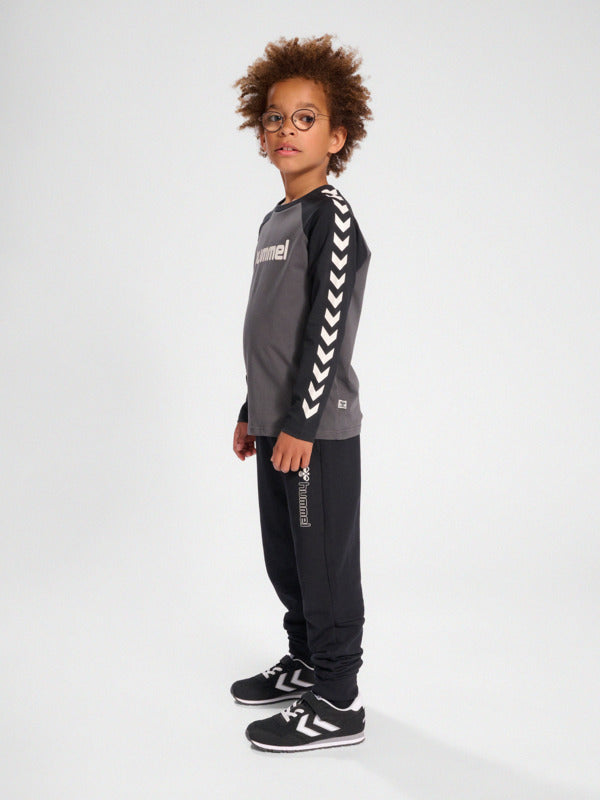2001-BLACK