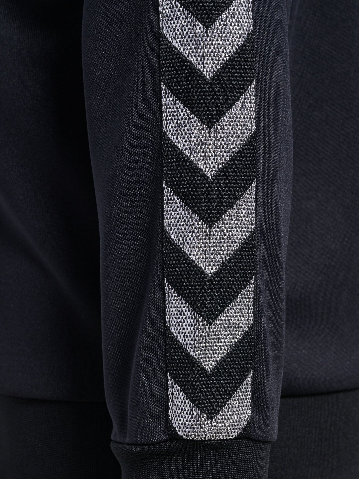 hmlNOMA ZIP JACKET