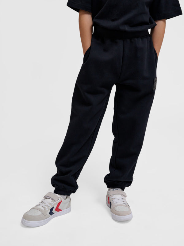 2001-BLACK