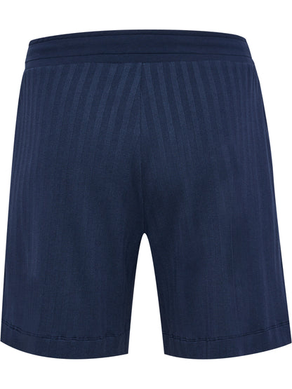 1009-BLACK IRIS