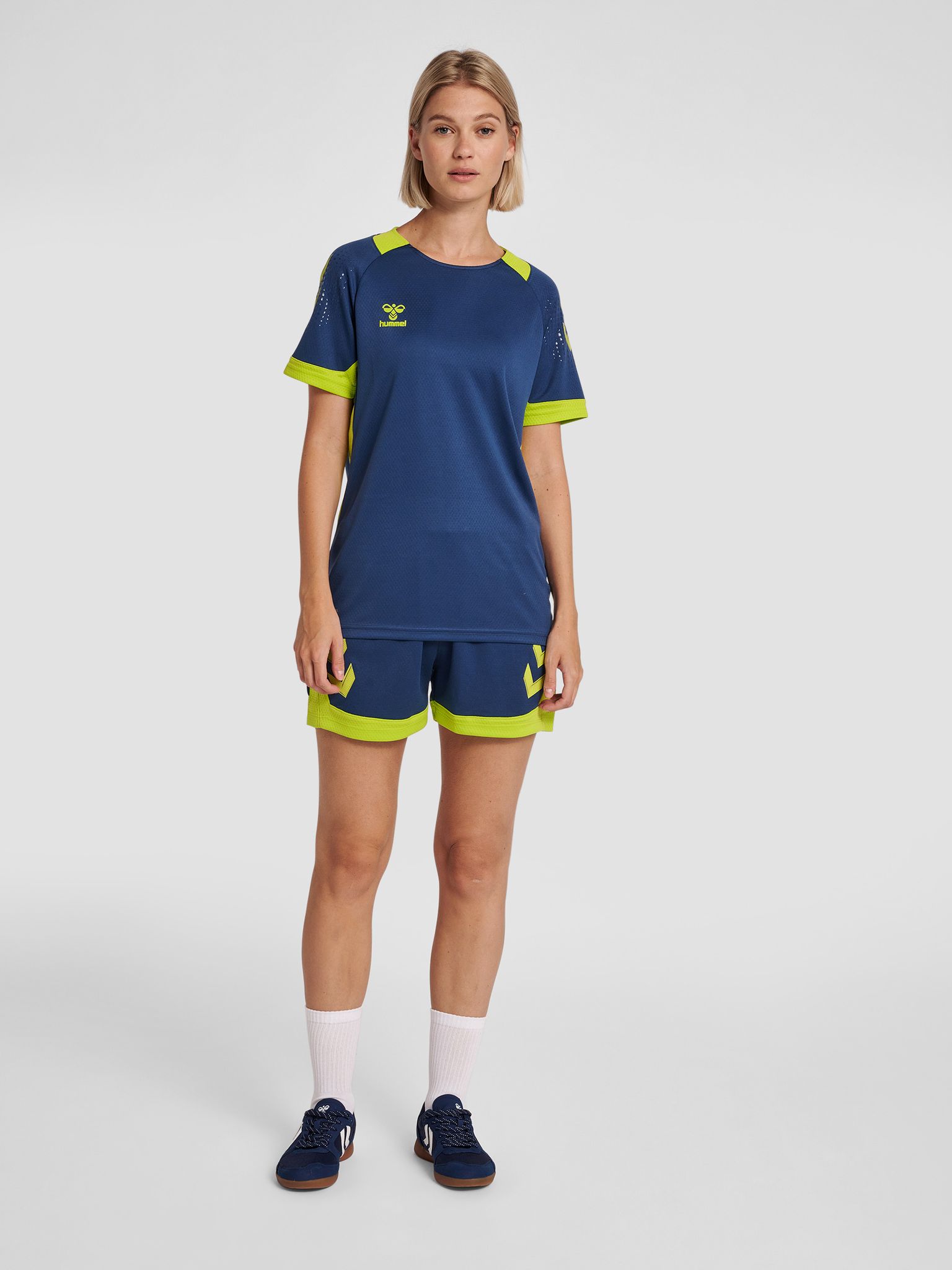 hmlLEAD S/S POLY JERSEY WOMEN