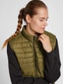 hmlRED QUILTED WAISTCOAT WOMAN