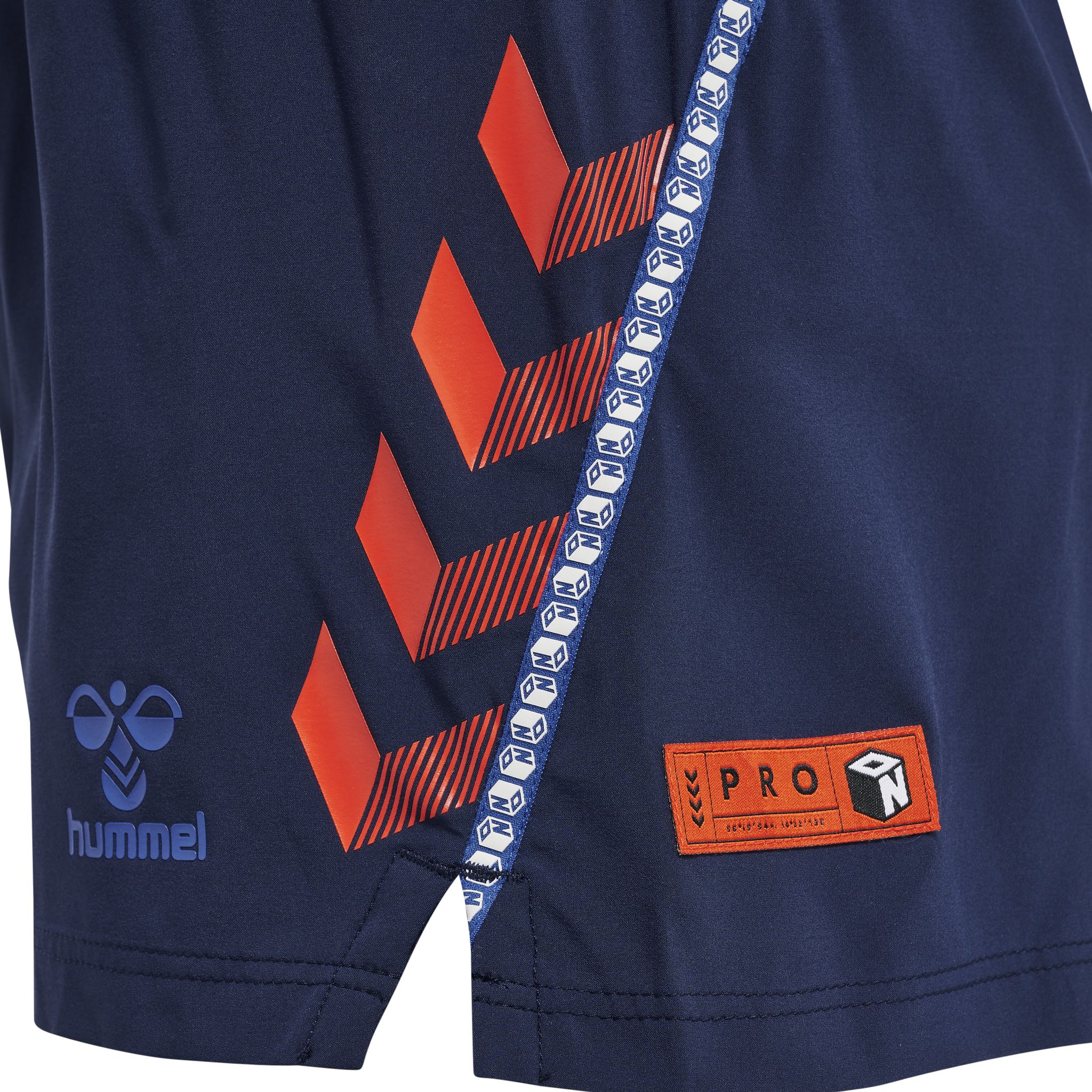 hmlPRO GRID GAME SHORTS WO