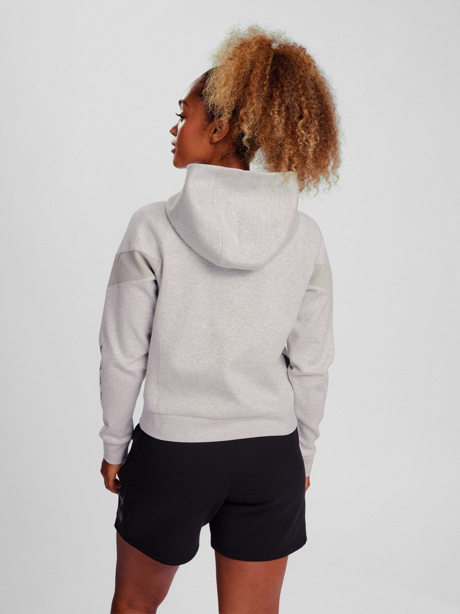 hmlTRAVEL ZIP HOODIE WOMAN