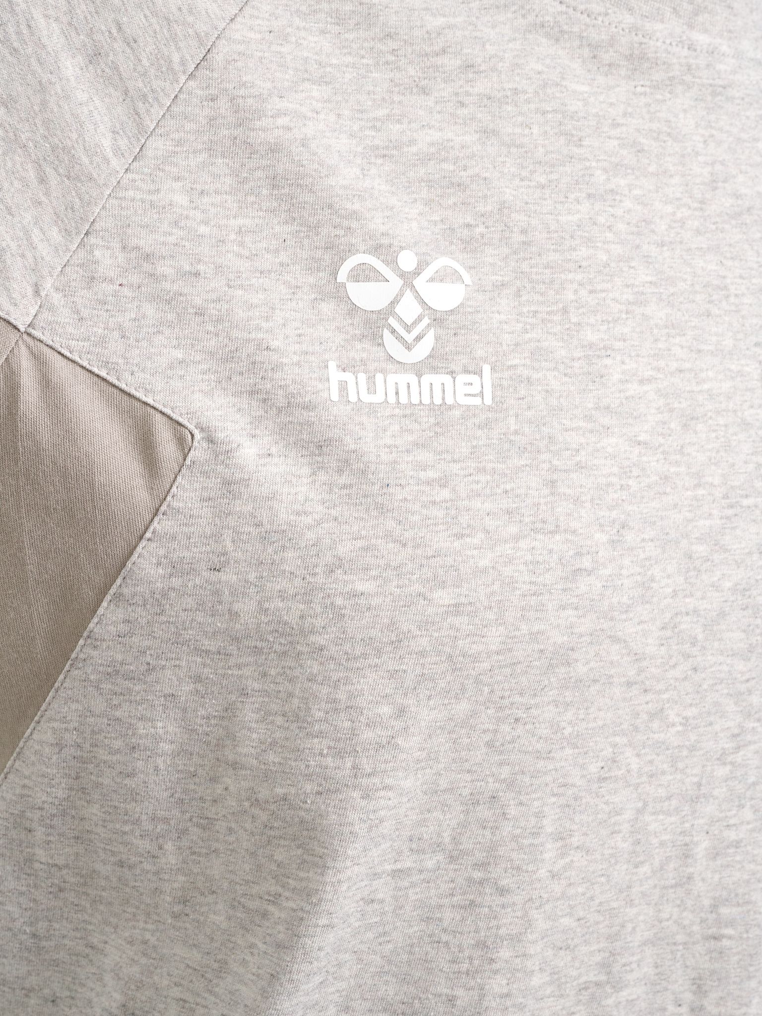 hmlTRAVEL T-SHIRT S/S