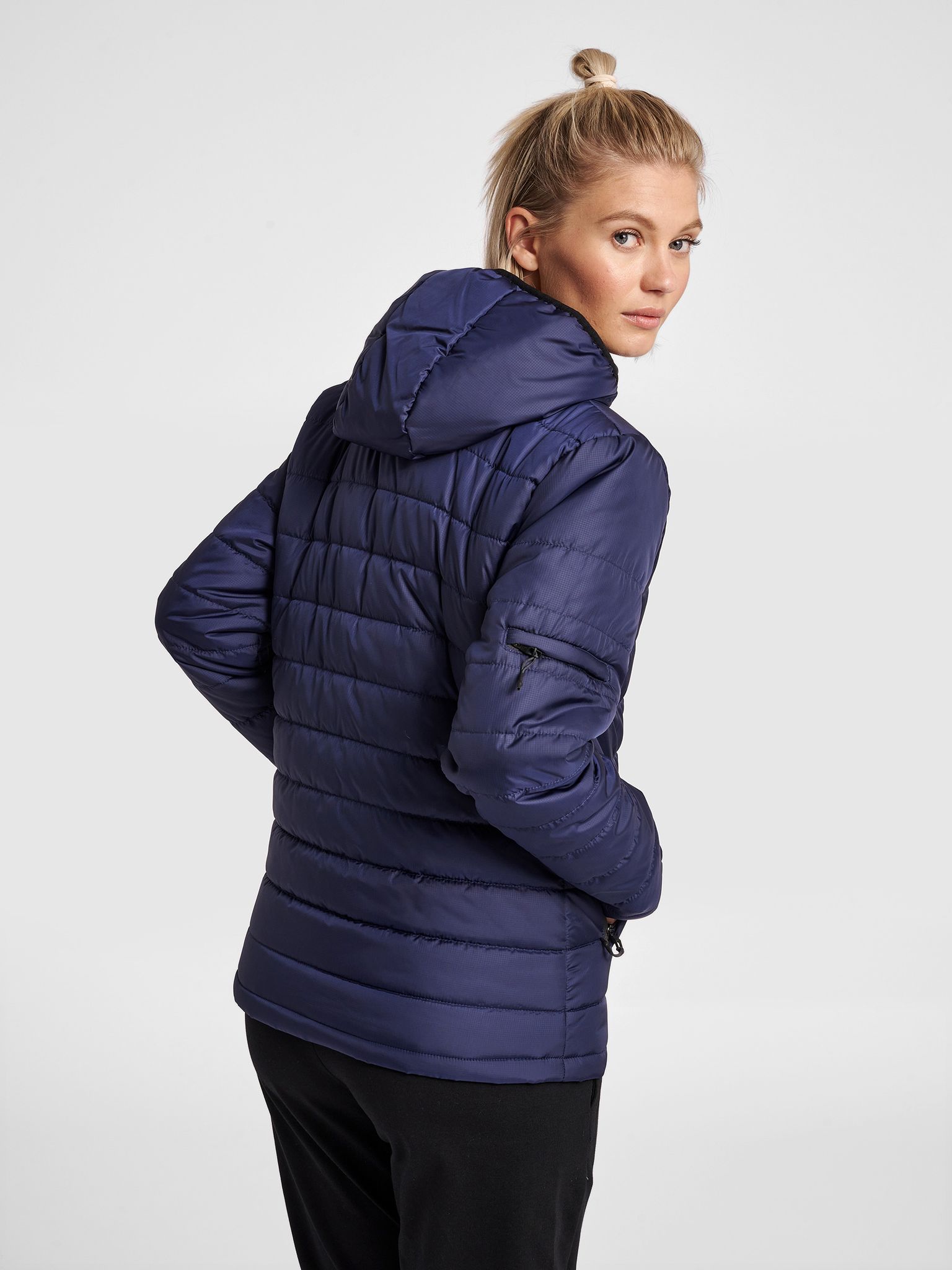 HMLNORTH QUILTED HOOD JACKET WOMAN