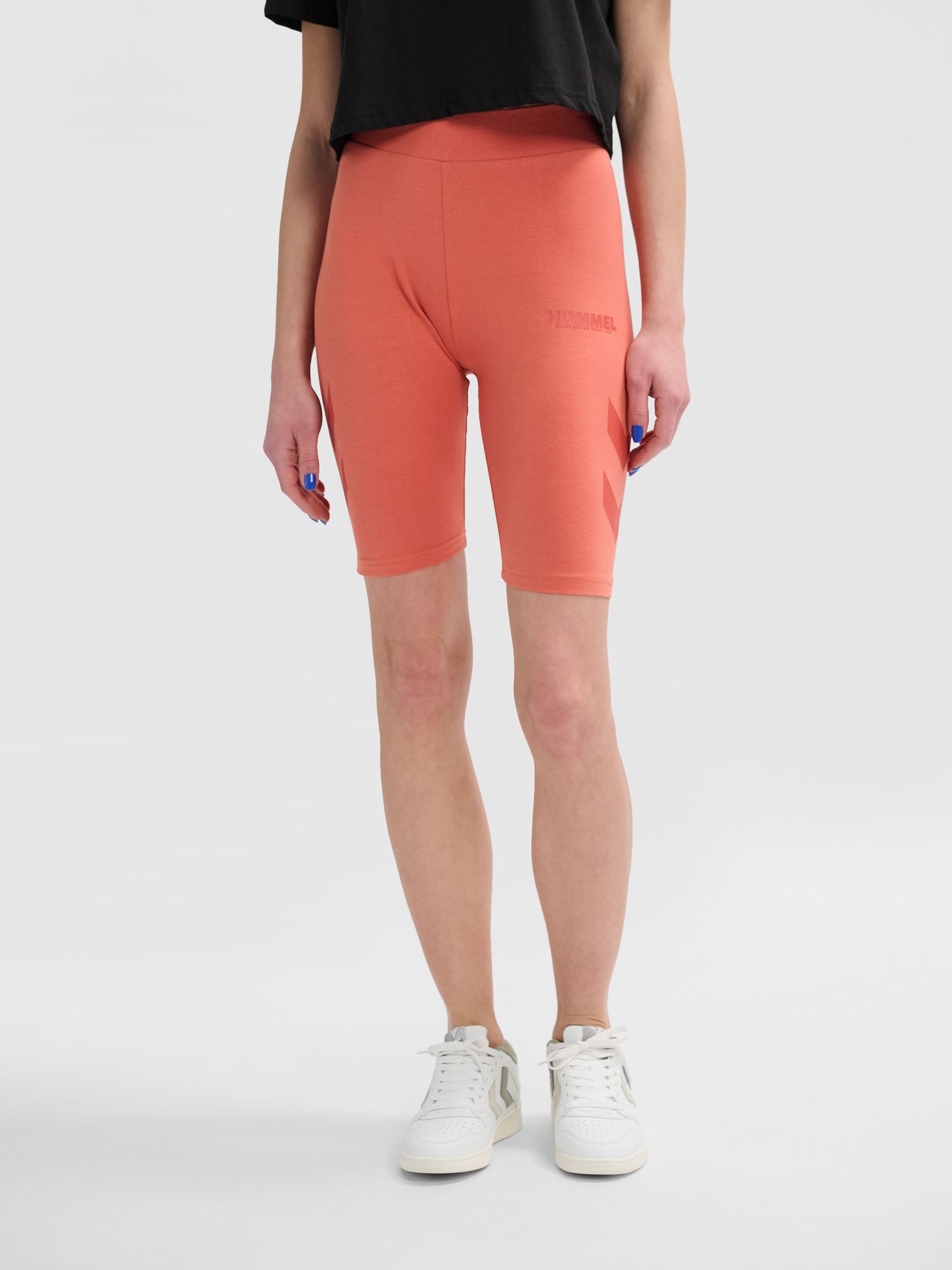 hmlLEGACY WOMAN TIGHT SHORTS