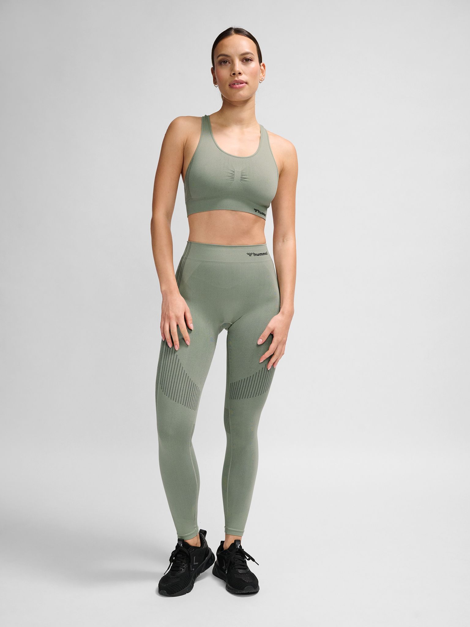 hmlMT SHAPING SEAMLESS MW TIGHTS